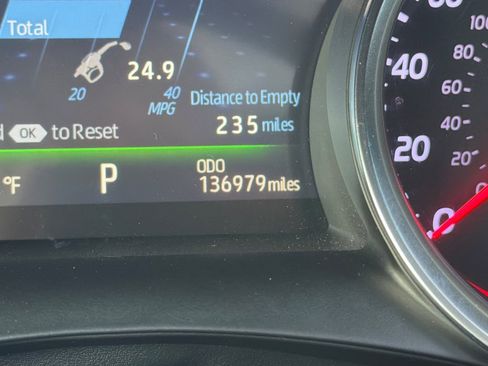 Used 2018 Toyota Camry XSE w/ Driver Assist Package image 34