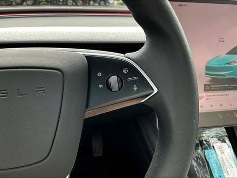 Used 2025 Tesla Model 3 Long Range AWD/4WD image 12