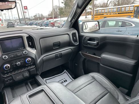 Used 2019 GMC Sierra 1500 Denali w/ Denali Ultimate Package image 17