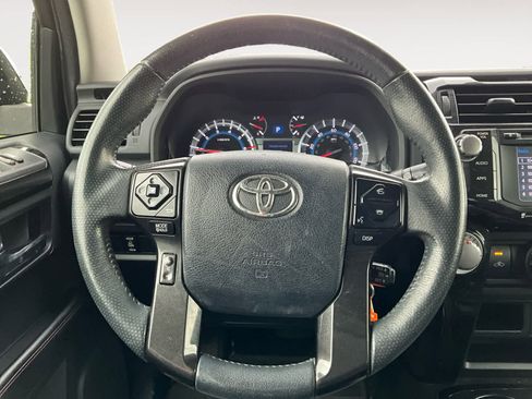 Used 2015 Toyota 4Runner Trail Premium image 13