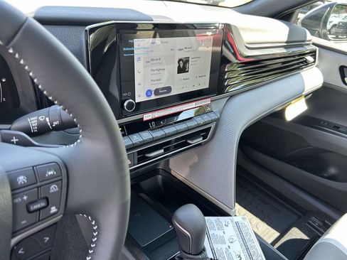 New 2026 Toyota Camry SE FWD image 20