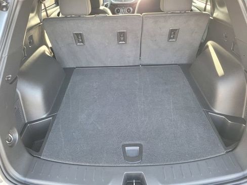 Used 2025 Chevrolet Blazer LT AWD/4WD image 7
