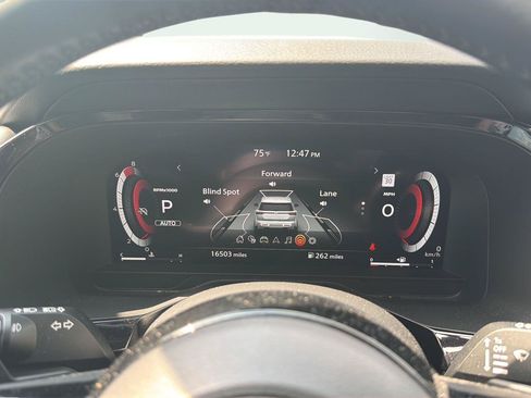 Used 2025 Nissan Pathfinder Platinum AWD/4WD image 20