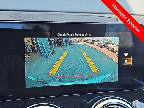 Used 2022 Mercedes-Benz GLB 250 GLB 250 image 26