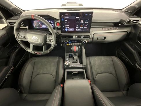 Used 2025 Toyota Tacoma TRD Pro AWD/4WD image 10