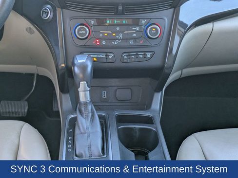 Certified 2017 Ford Escape Titanium w/ Equipment Group 301A image 20