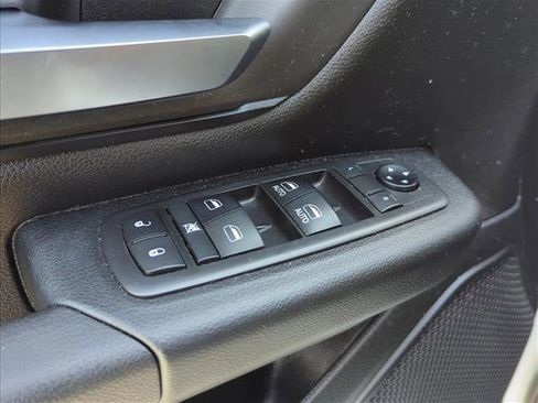 Used 2019 RAM 1500 Tradesman image 8