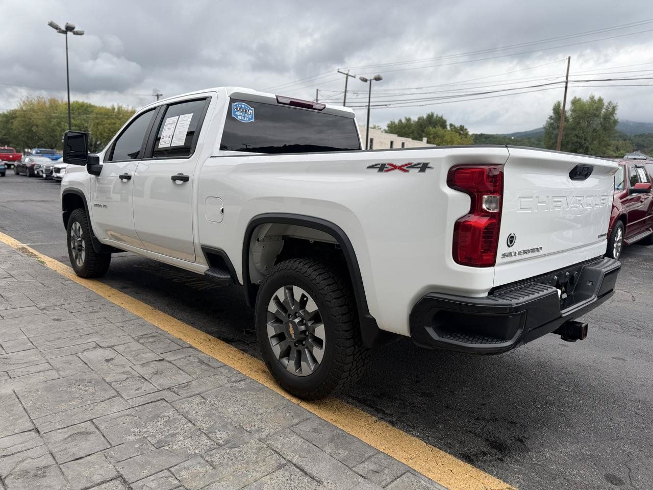 Used 2022 Chevrolet Silverado 2500 Custom w/ Custom Convenience Package AWD/4WD image 6
