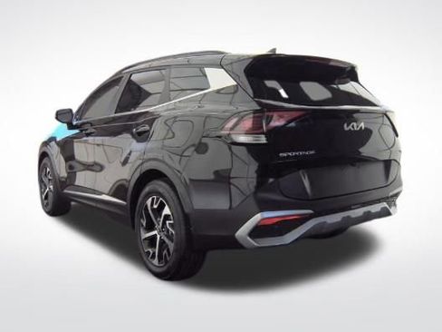 Used 2025 Kia Sportage EX w/ Premium Package image 5