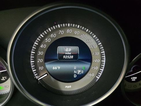 Used 2016 Mercedes-Benz E 400 Coupe w/ Premium 2 Package image 9