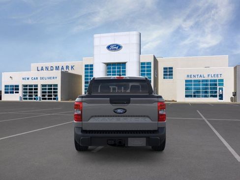 New 2025 Ford Maverick XLT w/ XLT Luxury Package image 29
