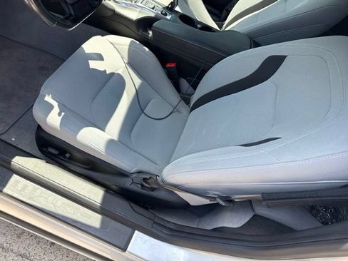 Used 2018 Chevrolet Camaro LT w/ Technology Package RWD image 13