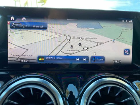 Used 2024 Mercedes-Benz GLB 250 4MATIC image 23