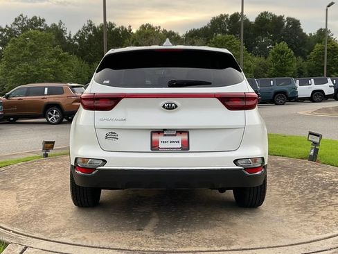 Used 2021 Kia Sportage LX FWD image 6