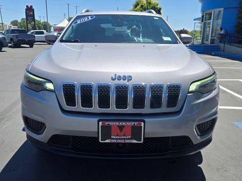 Used 2021 Jeep Cherokee Latitude AWD/4WD image 8