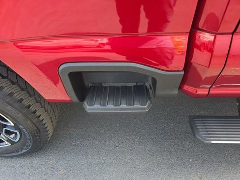 New 2025 Ford F250 Platinum AWD/4WD image 9