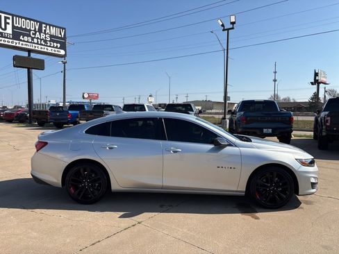 Used 2021 Chevrolet Malibu LT w/ Redline Edition image 26