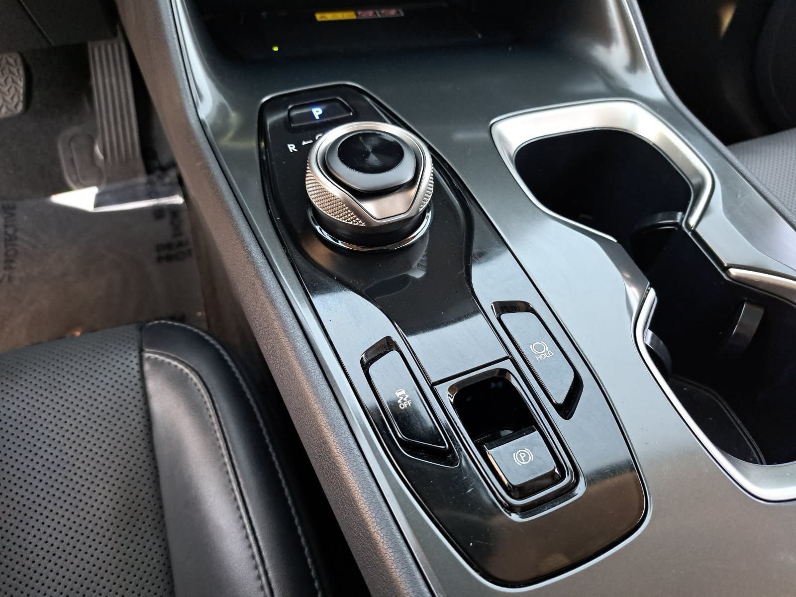 Used 2023 Lexus RZ 450e Premium w/ Technology Package AWD/4WD image 28