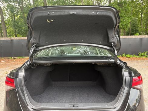 Used 2025 Nissan Sentra S FWD image 29