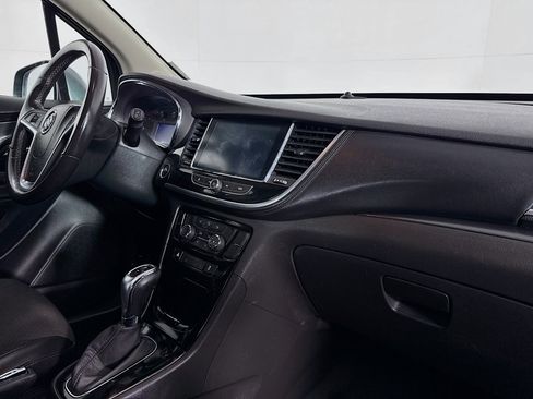 Used 2020 Buick Encore Preferred image 52