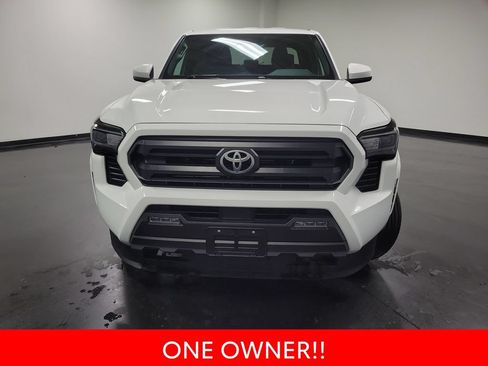 Used 2025 Toyota Tacoma SR5 RWD image 3