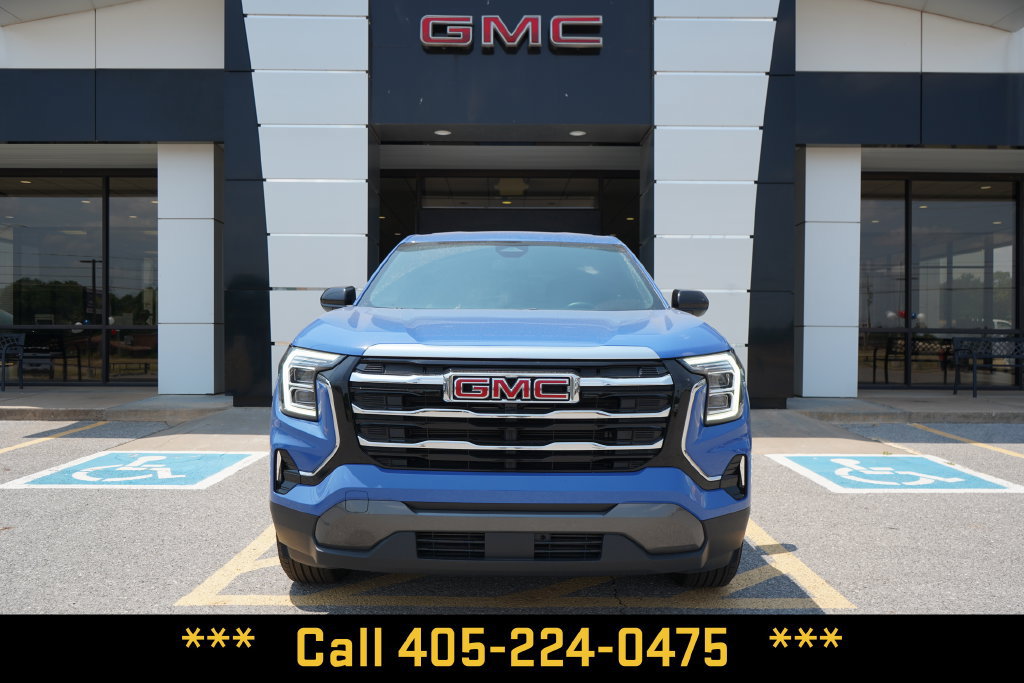 Used 2026 GMC Terrain Elevation FWD image 3