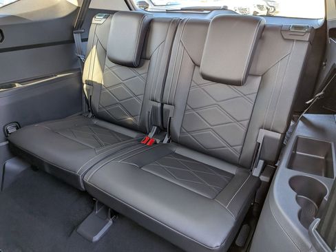 New 2026 Volkswagen Atlas SE image 29