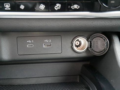 Certified 2021 Nissan Rogue SV image 25