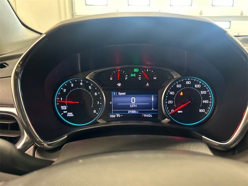 Used 2023 Chevrolet Equinox LT image 21