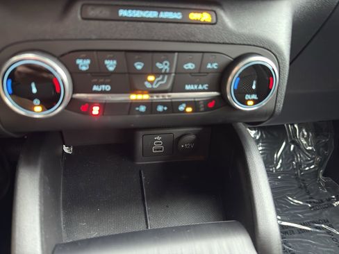 New 2025 Ford Escape Active w/ Cold Weather Package image 27