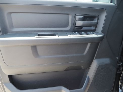 New 2025 RAM 2500 Tradesman image 25