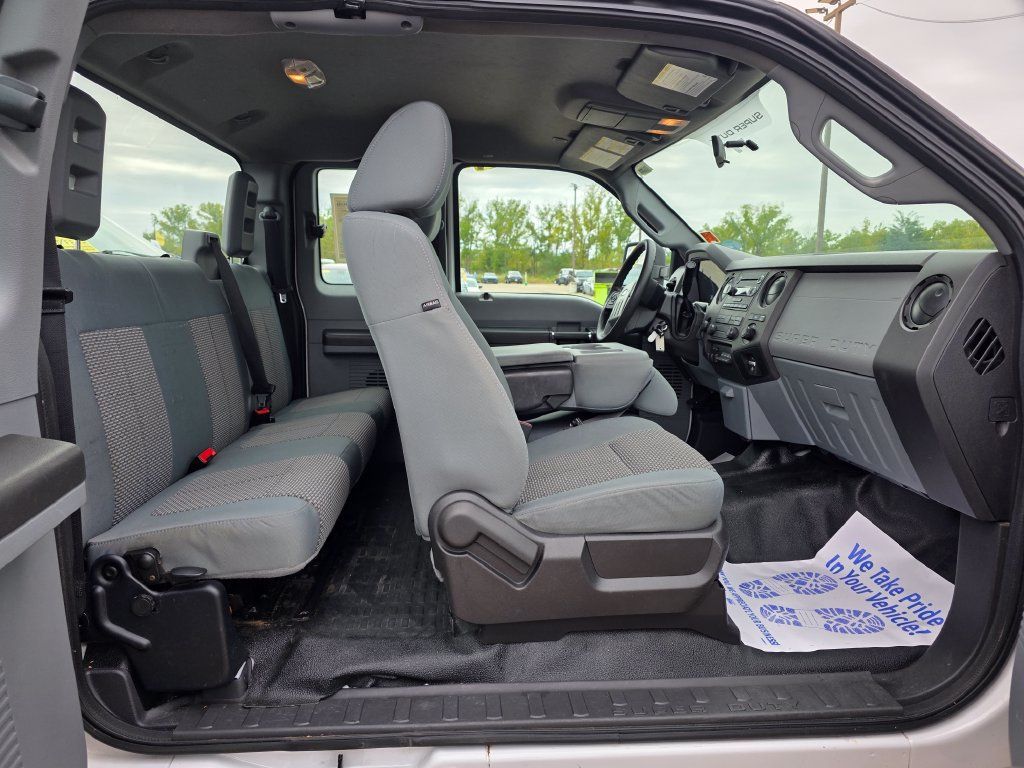 Used 2013 Ford F250 XL w/ PWR Equipment Group AWD/4WD image 24
