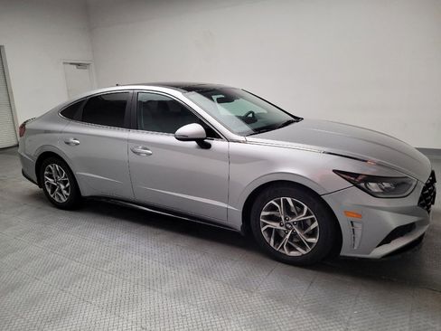 Used 2021 Hyundai Sonata SEL w/ Convenience Package FWD image 11