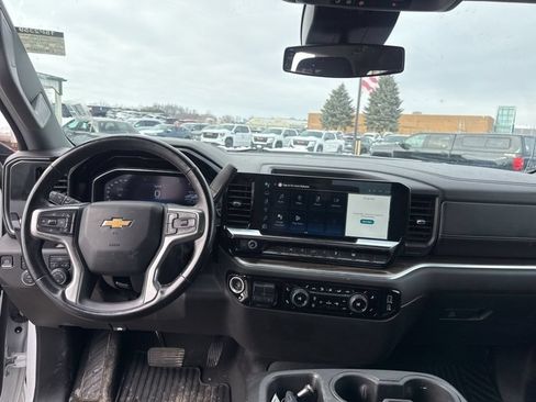 Used 2025 Chevrolet Silverado 1500 LT w/ Work Truck Package AWD/4WD image 31