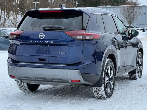 Used 2024 Nissan Rogue SL w/ SL Premium Package image 45