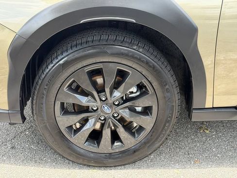 Used 2024 Subaru Outback Onyx Edition AWD/4WD image 10