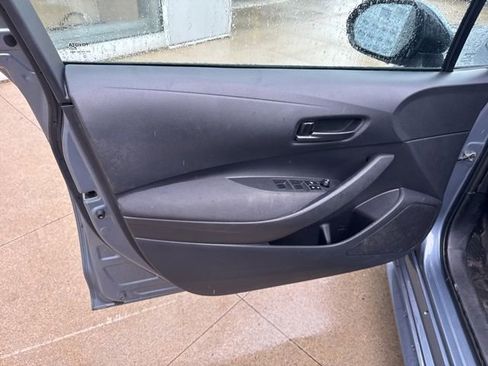 Used 2024 Toyota Corolla LE FWD image 23