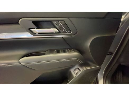 New 2026 GMC Terrain Elevation w/ Elevation Premium Package image 9