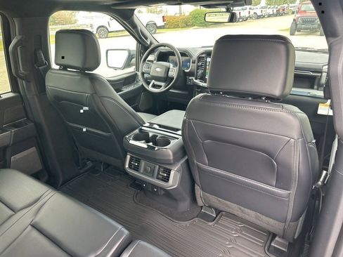 New 2025 Ford F150 Lariat w/ Equipment Group 501A Mid image 32