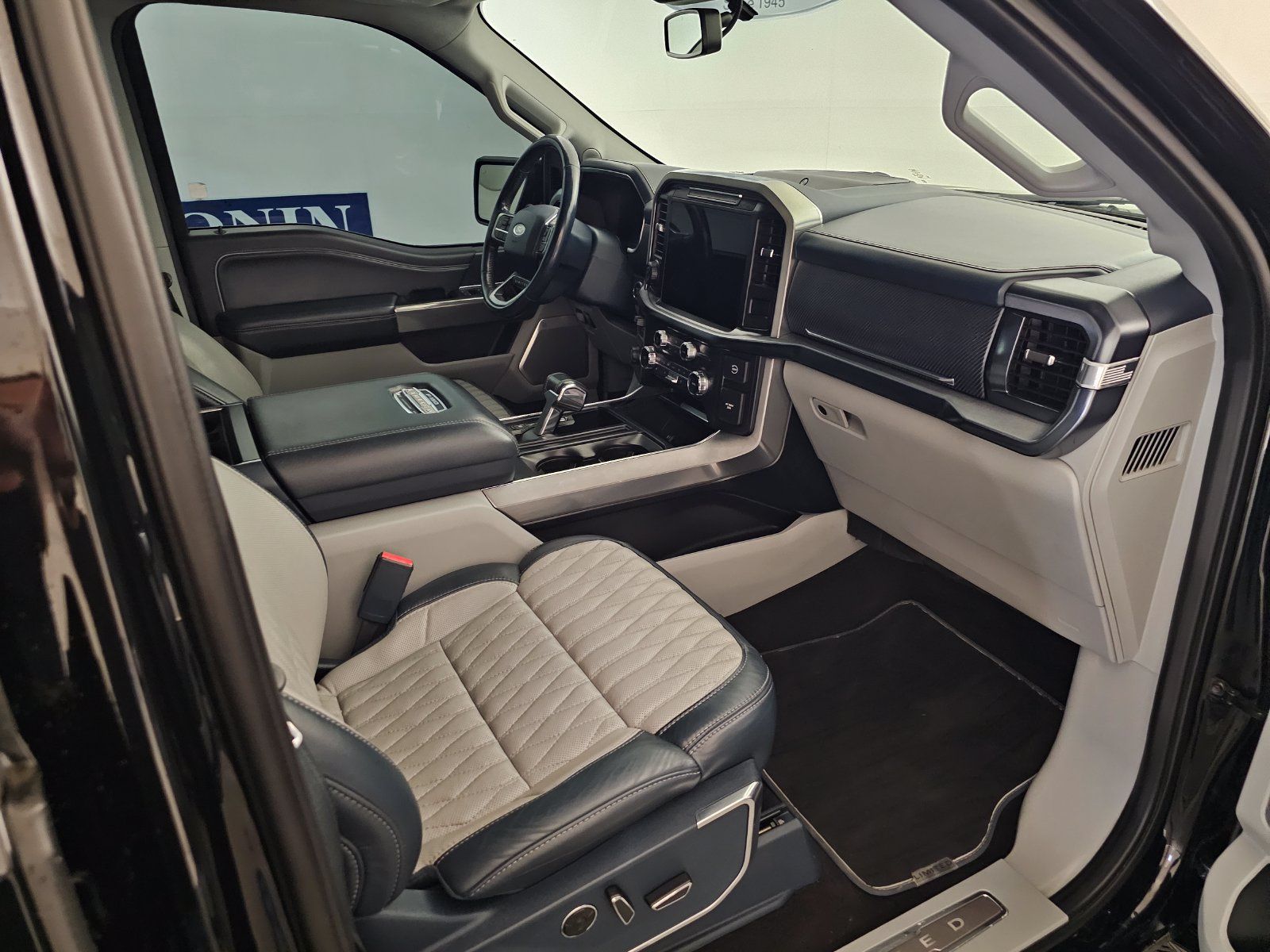 Used 2022 Ford F150 Limited AWD/4WD image 31
