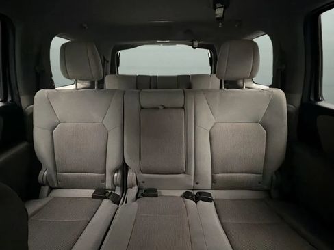 Used 2015 Honda Pilot SE image 17
