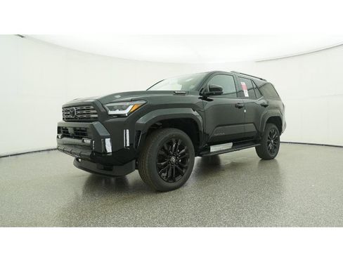New 2026 Toyota 4Runner Hybrid Platinum image 17