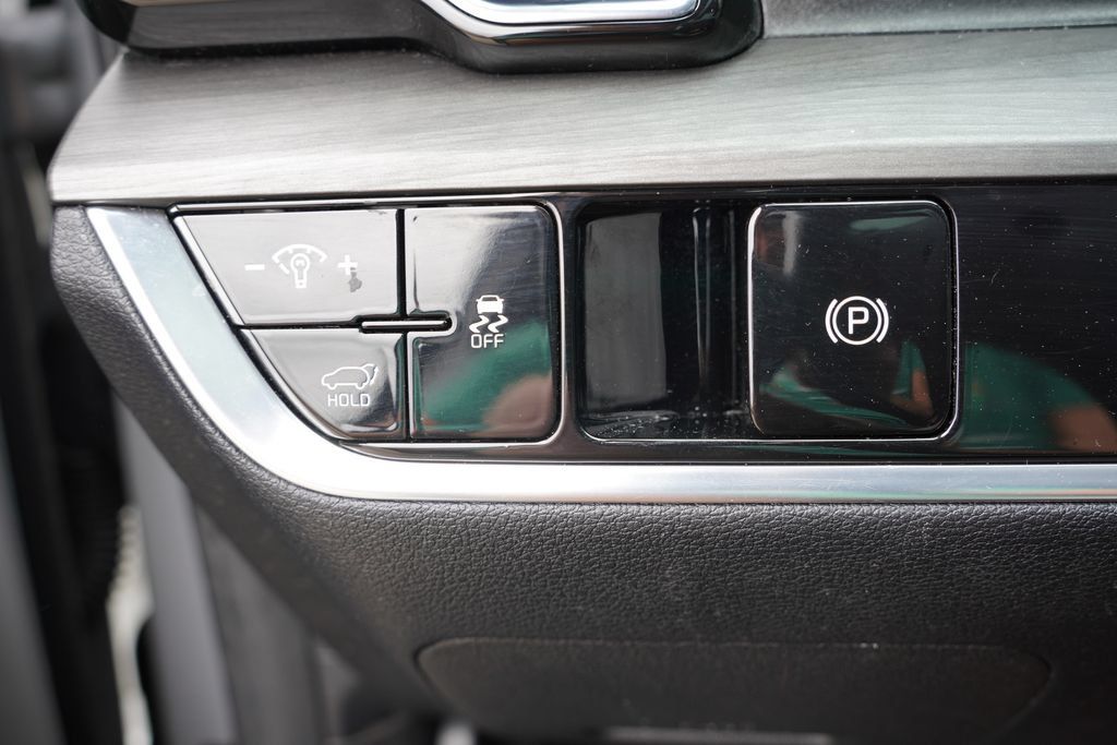 Certified 2023 Kia Sportage X-Pro AWD/4WD image 26
