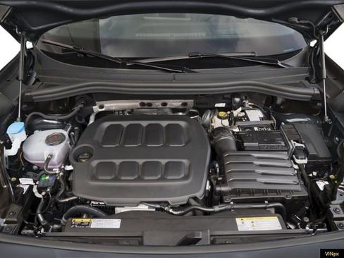 New 2026 Volkswagen Tiguan SE R-Line image 11