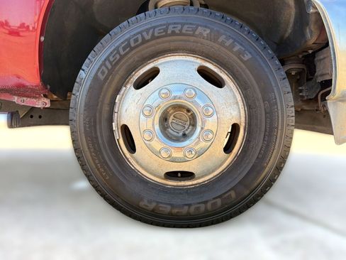 Used 2016 Ford F350 Lariat w/ Lariat Ultimate Package AWD/4WD image 11