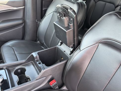 Used 2024 Jeep Grand Cherokee Limited w/ Luxury Tech Group II AWD/4WD image 18