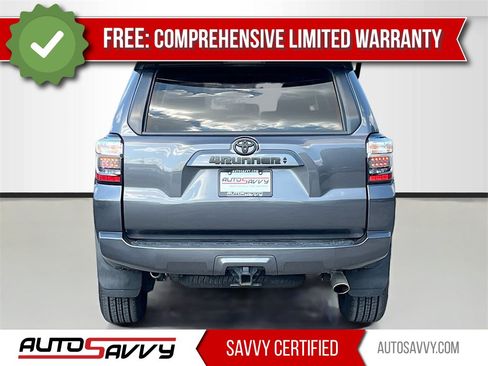 Used 2022 Toyota 4Runner SR5 Premium image 6