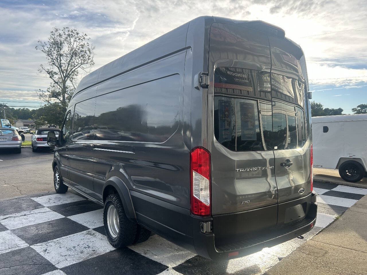 Used 2022 Ford Transit 350 148 High Roof DRW AWD image 6