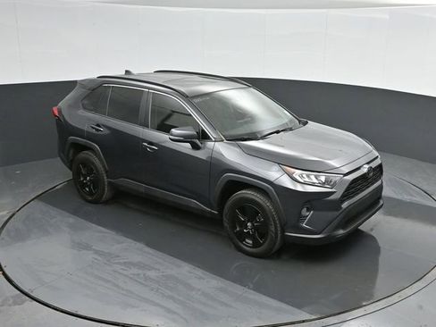 Used 2019 Toyota RAV4 XLE image 24
