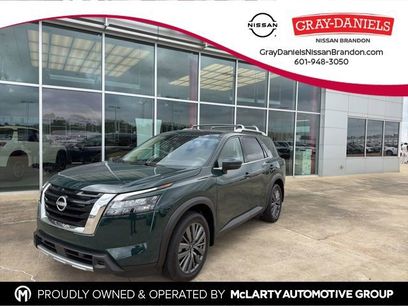 Certified 2025 Nissan Pathfinder SL w/ SL Premium Package